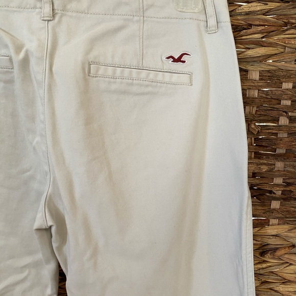 Hollister Khaki - Picture 4 of 5
